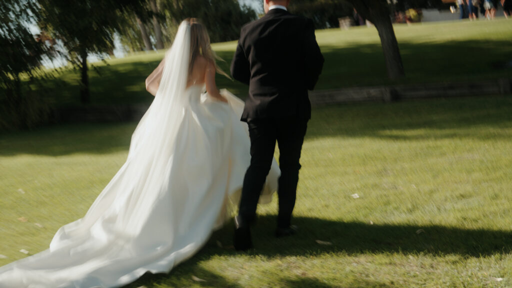 image of an Idaho Bride and Groom