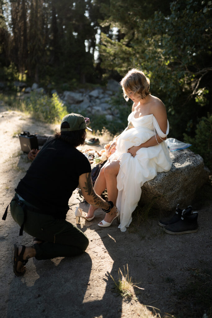 image of bride getting ready for her Lakeside McCall ceremony
